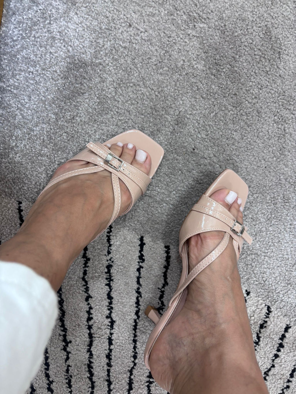 MULESE NUDE - CHARLIZE